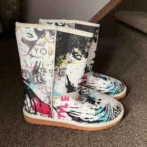 Graffiti Design Ugg-like Boots Size 7.5
